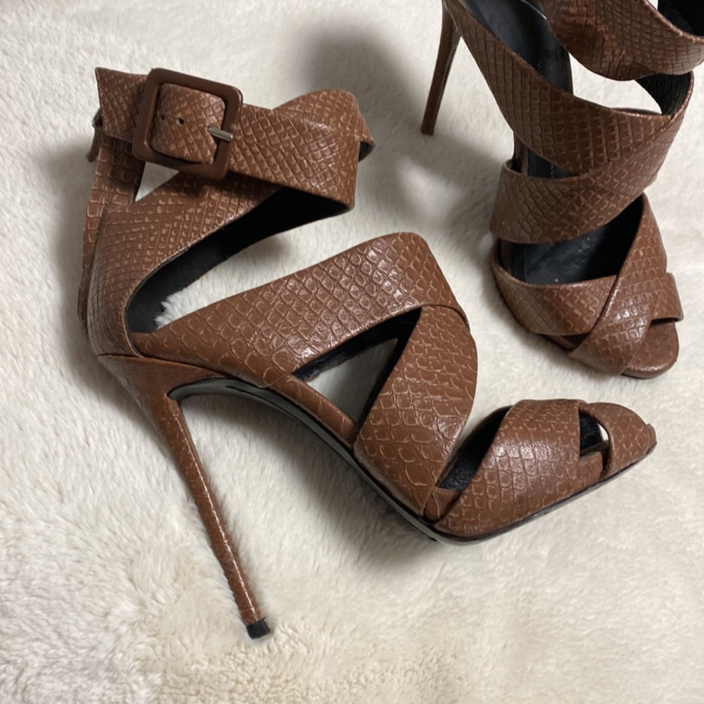 GIUSEPPE ZANOTTI